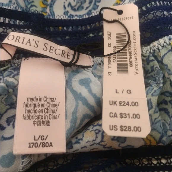 Victoria's Secret Sleep Short Blue Paisley Large - Picture 2 of 6